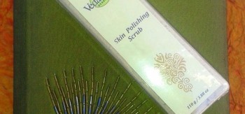 Vedantika Herbals Ayurvedic Skin Polishing Scrub Review